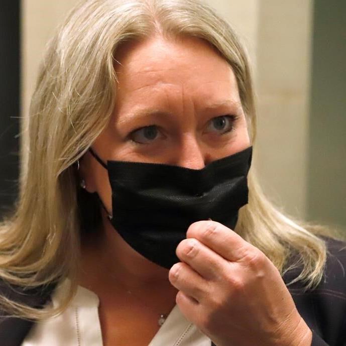 Return to in-person work a contentious issue among federal public servants